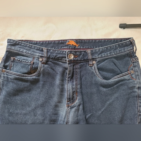 Tommy Bahama - Men's Jeans - Picture 2 of 9